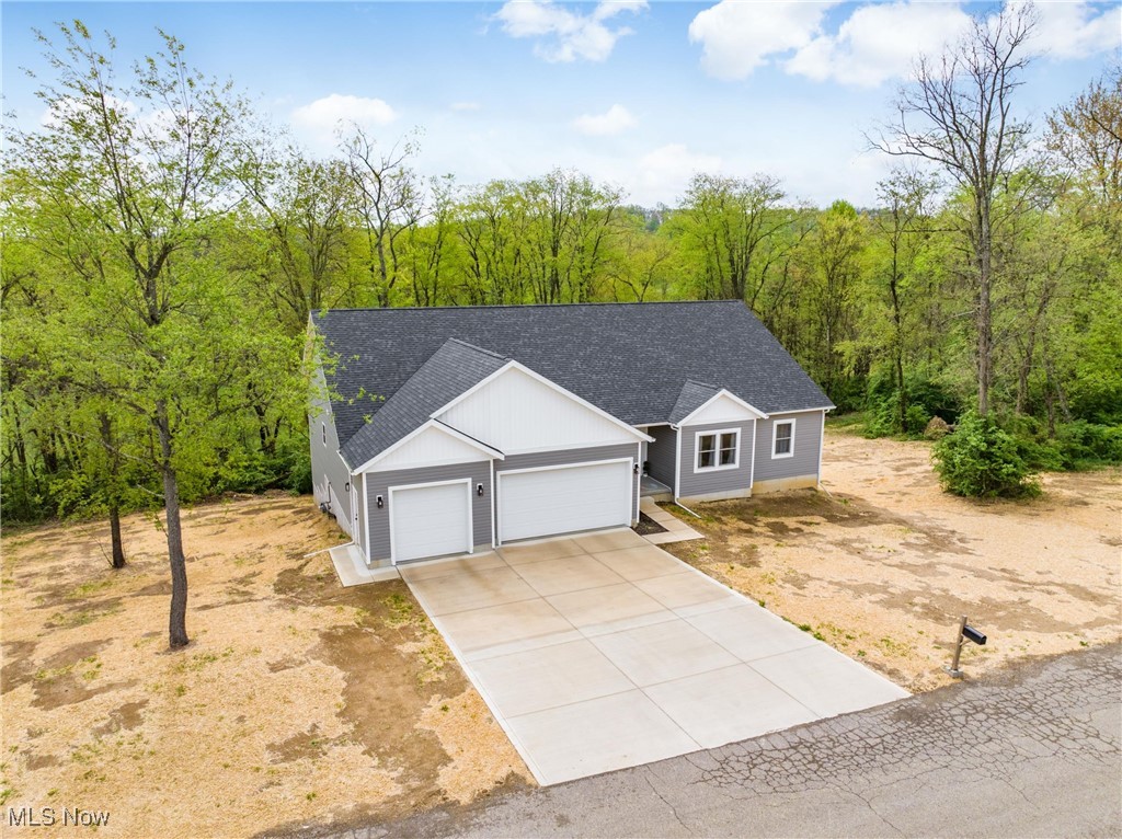 3010 Corbin Drive, Zanesville, Ohio image 44