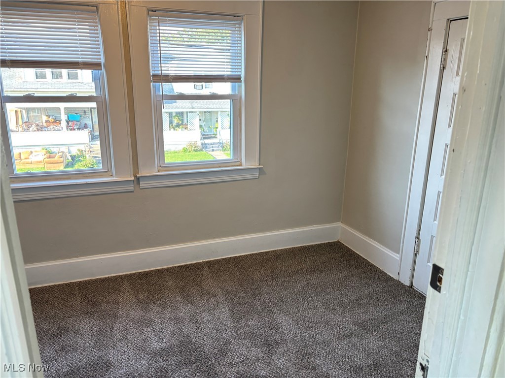 Elletson Adn - Residential