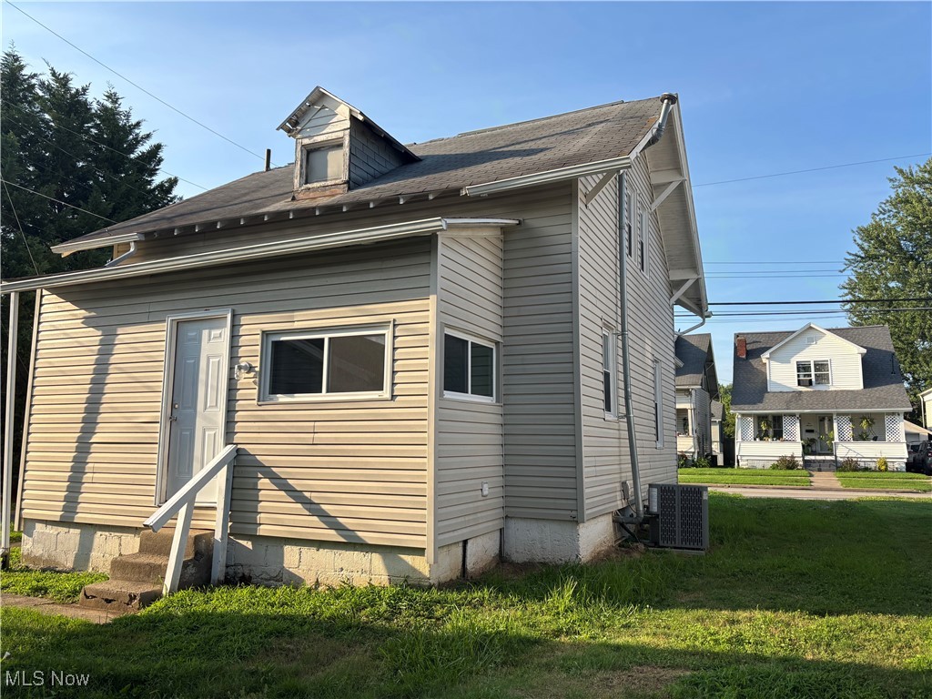 Elletson Adn - Residential