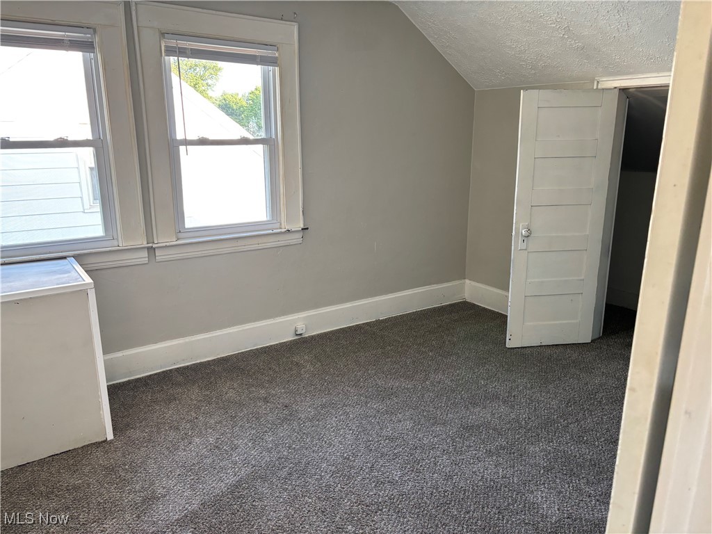 Elletson Adn - Residential