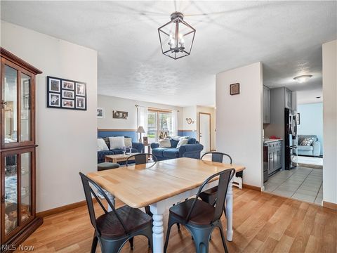 Tiny photo for 760 Trotter Lane, Berea, OH 44017 (MLS # 5203060)