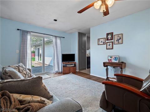 Tiny photo for 760 Trotter Lane, Berea, OH 44017 (MLS # 5203060)