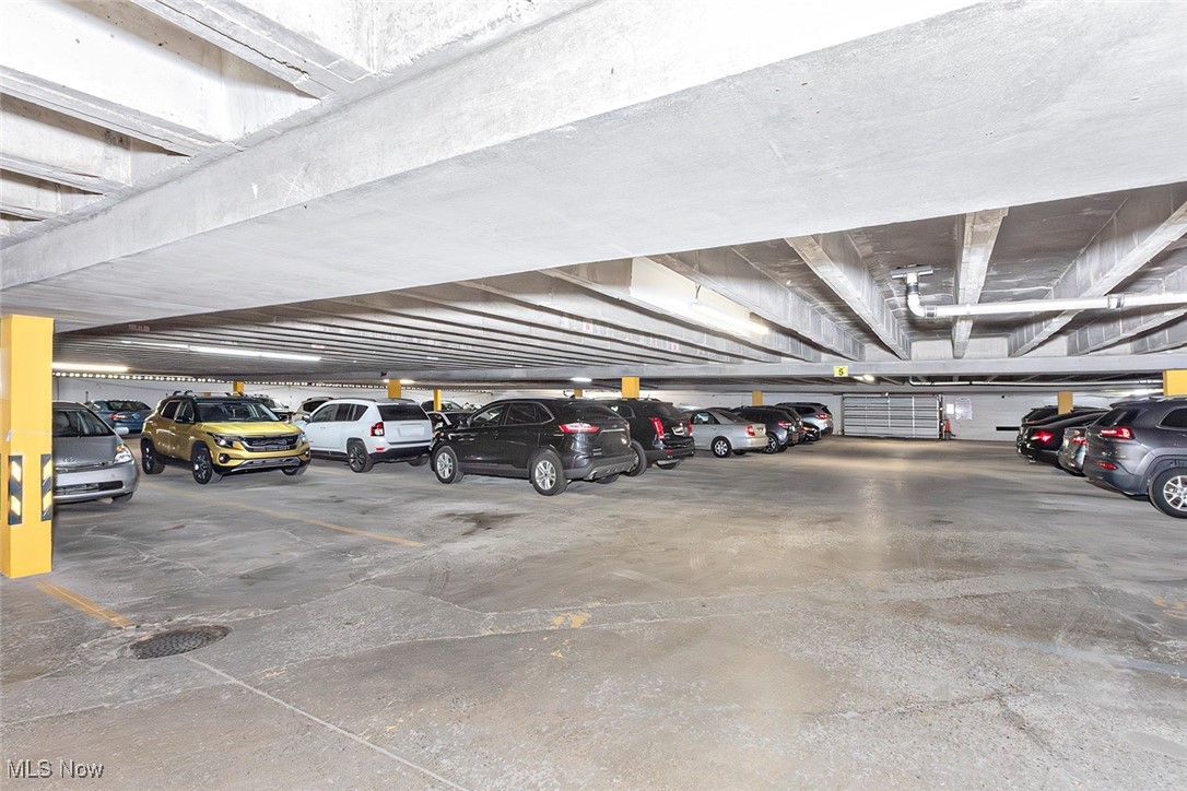 Bonneville Tower Condo - Residential