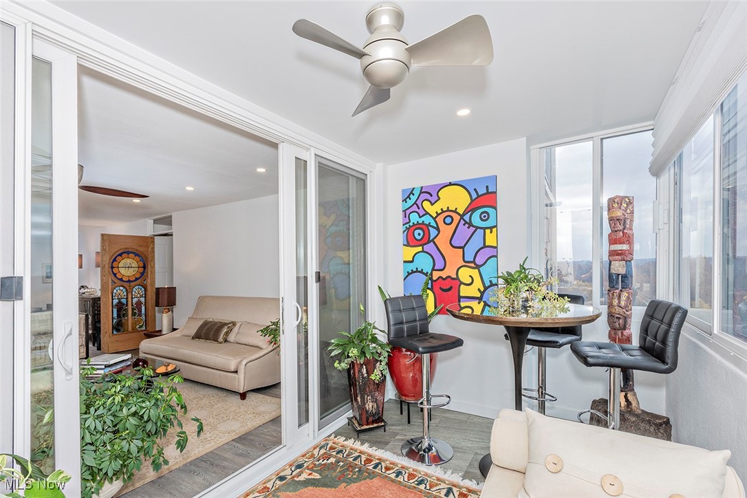 Bonneville Tower Condo - Residential