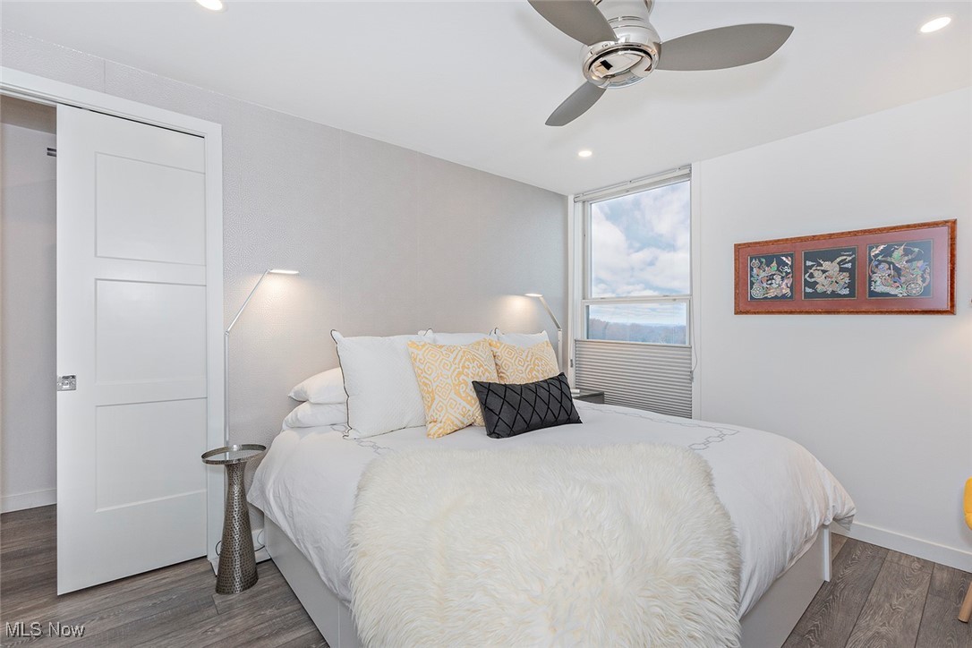 Bonneville Tower Condo - Residential