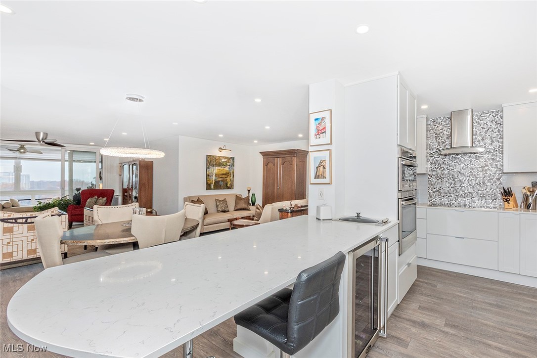 Bonneville Tower Condo - Residential