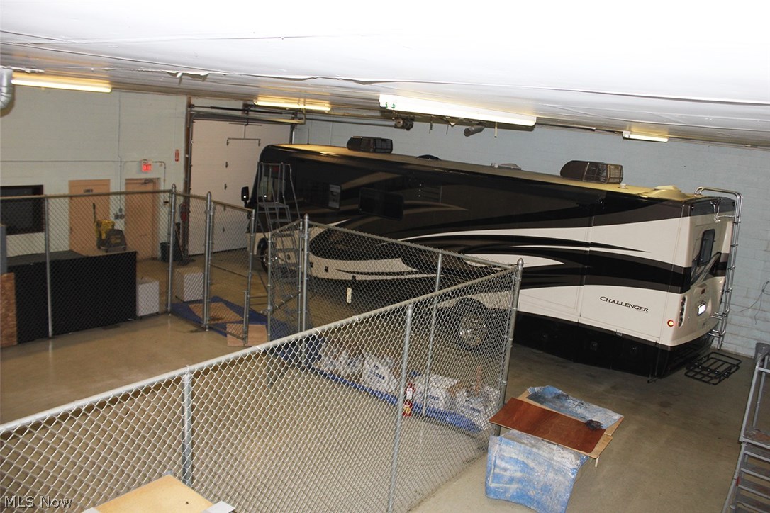 Tuscarawas Park - Commercial Sale