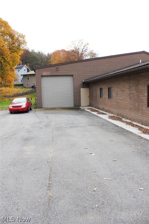 Tuscarawas Park - Commercial Sale