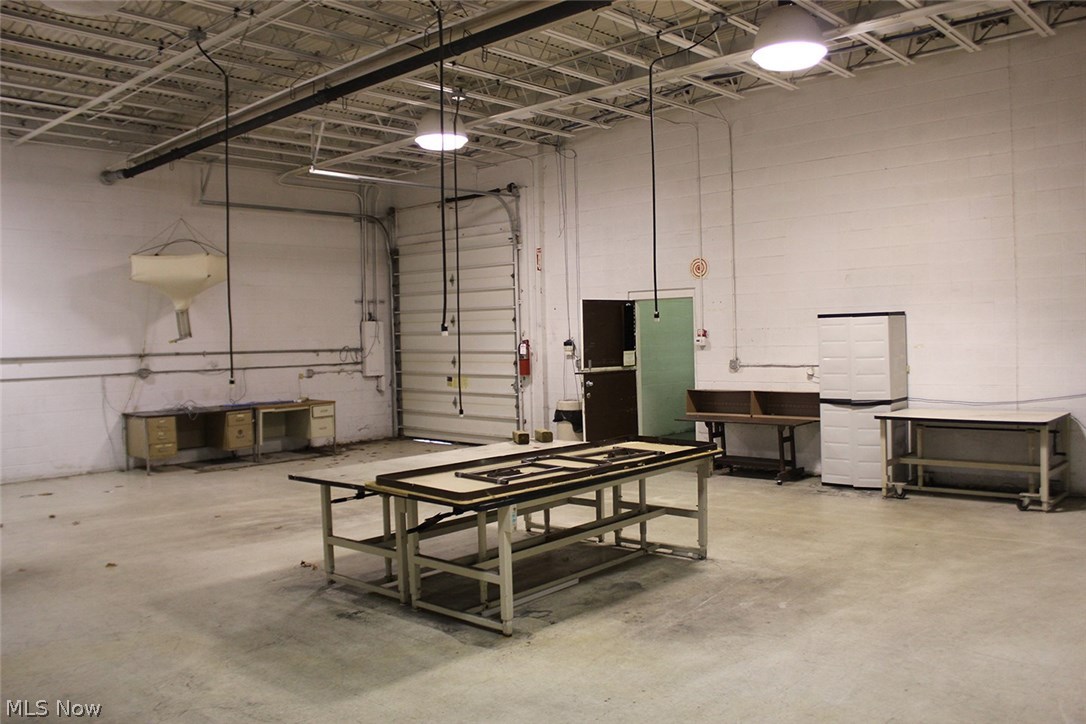 Tuscarawas Park - Commercial Sale