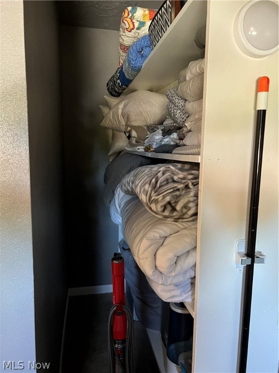 Connecticut Western Reserve - Residential