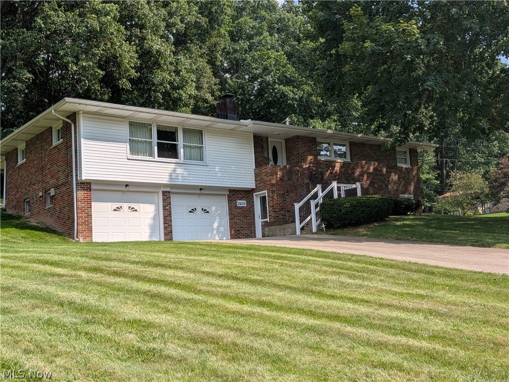 2400 Willow Brook Drive NW