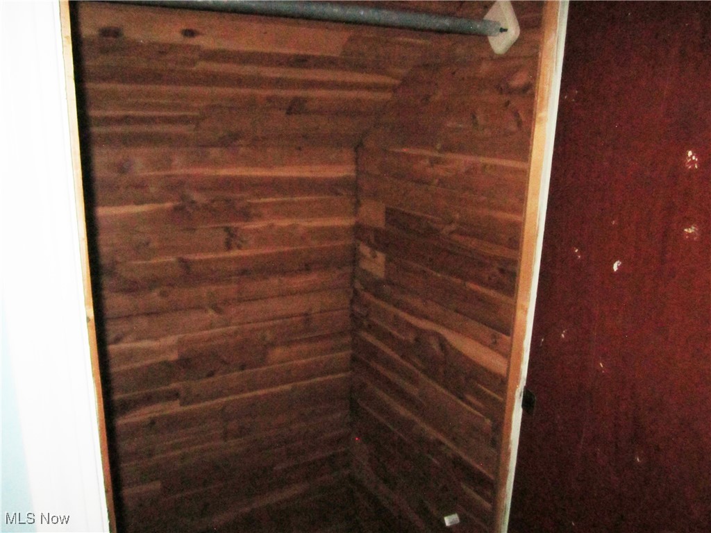 Young L A - Residential