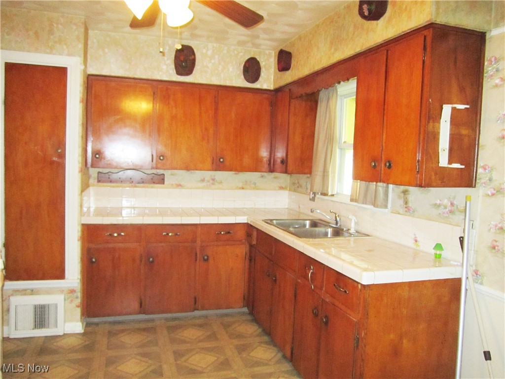 Young L A - Residential