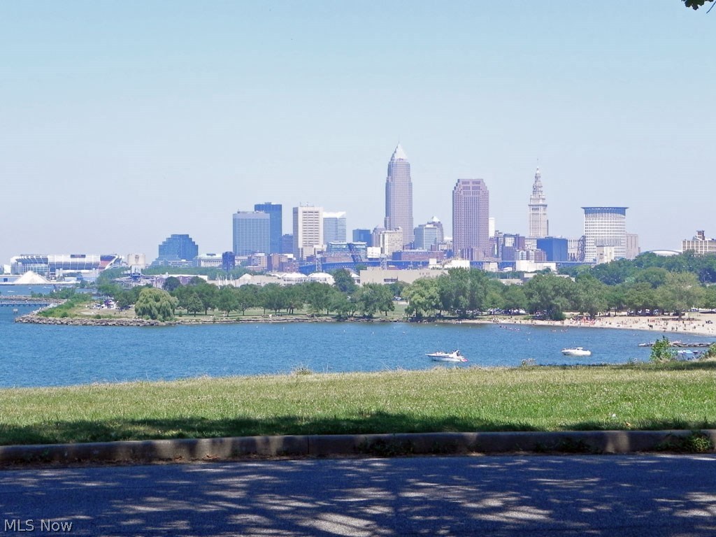 Capital Townhomes - Residential