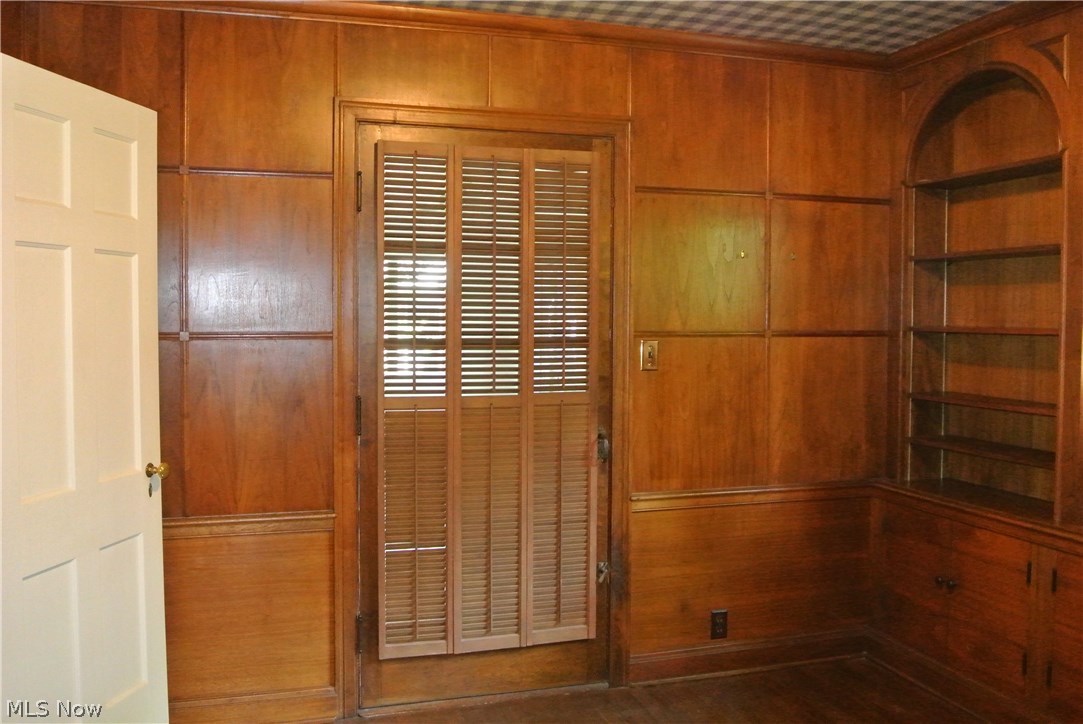 Merriman Heights - Residential Lease