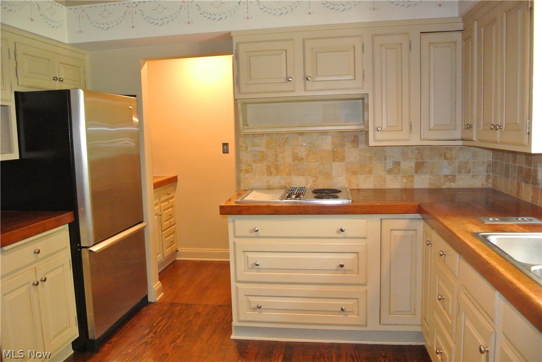 Merriman Heights - Residential Lease