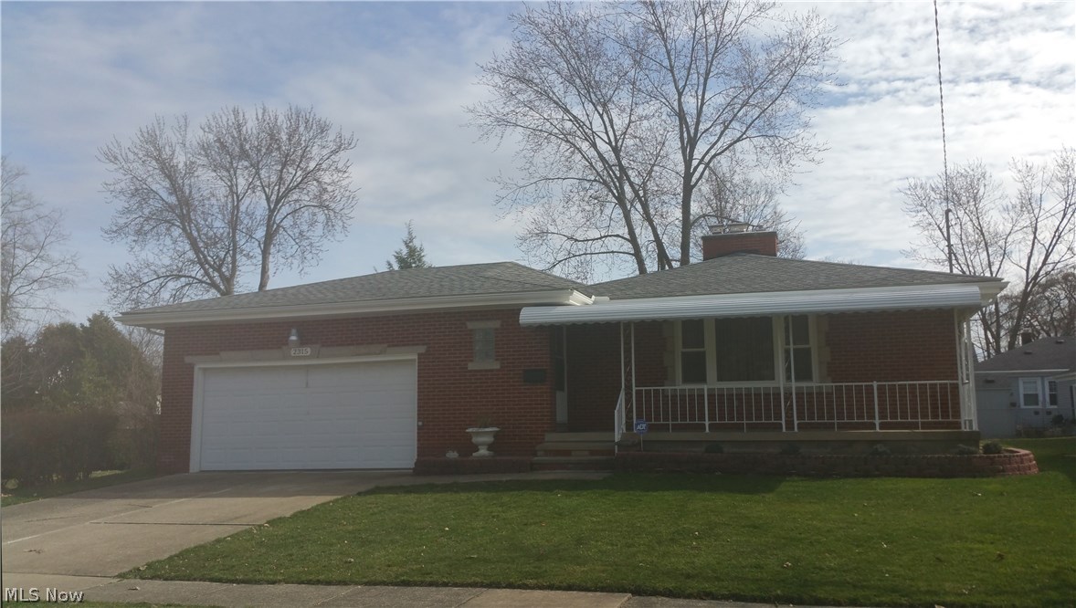 Been looking for a one-story ranch, or condo alternative, but seem only to find houses that need a ton of work? The search is over! Here’s a splendid, 2-bedroom, 2 bath Cuyahoga Falls ranch home where everything has been done, beautifully. The brick front, and long front porch grab you with curb appeal right away. Inside, it’s neat as a pin! The kitchen and main bath have been expertly-remodeled to include beautiful, oak cabinets and cubbies galore. The living room is spacious and will seat lots of company, comfortably. There are two eating areas; a dinette area in the kitchen and a 15 ft. dining room. You’ll make great use of the big, waterproofed basement and will appreciate having a full bath and a nice, finished seating area on that floor. The amount of improvements is huge; the basement was waterproofed in 2015, 2014 brought the kitchen and bath remodel, in 2013 the vinyl fencing was installed, in 2012 the carpet, ceiling fans, front awning the vinyl siding were replaced, new viny