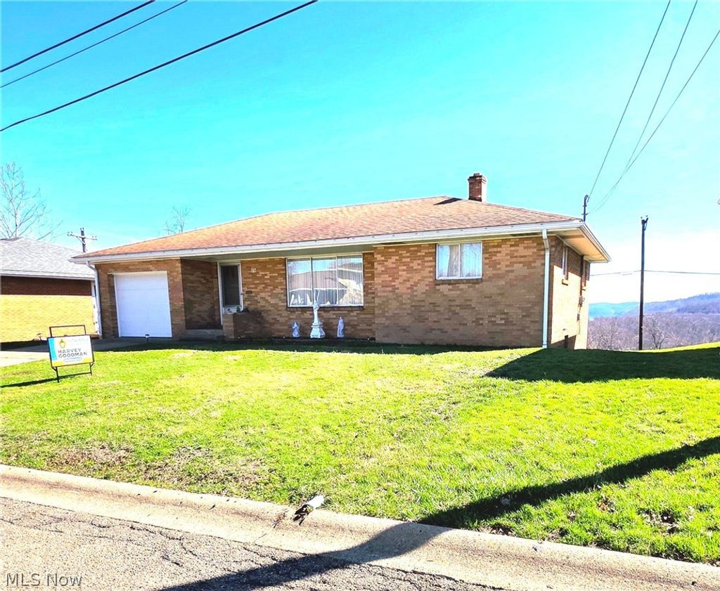 Photo of 116 Benita Drive, Mingo Junction, OH 43938 (MLS # 5192456)