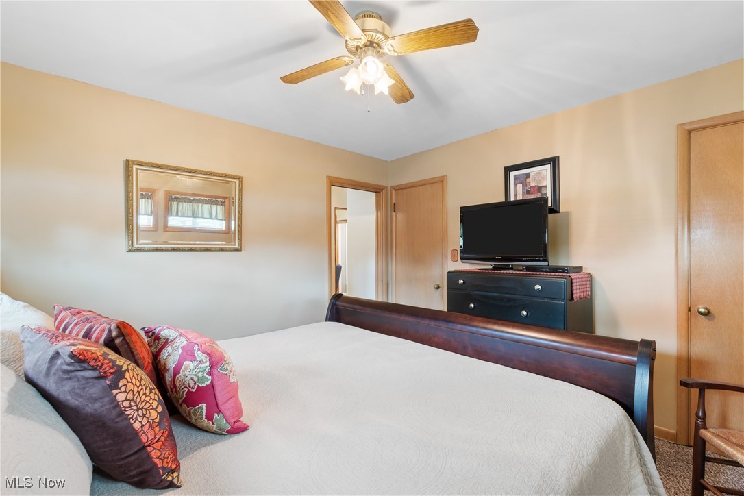 2184 Lynn Drive, Akron, Ohio image 14