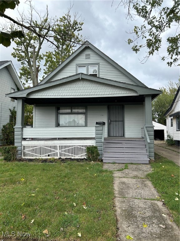 Clean, affordable housing. Recently painted 4 bed 2 full bath, cape cod located in the Lee - Harvard area. Driveway parking, new carpet , ceiling fans, tons of space and much much more. Minutes from the freeway and shopping. Come make this house a home! Call listing agent to schedule appointment. Rental requirements:Credit score of 600+. 500 - 600 is considered conditional.Less than 3 items in collections, excluding student loan and medical. Monthly income of 2.5 times the amount of the monthly rent.Thorough Eviction Check. $50 Non Refundable App Fee for all Adults who will be occupying the property.Applications can only be completed online.Typical Security Deposit equivalent to one months rent, pending results of background checks. Tenants must have the electric and gas transferred into their name. Tenants responsible for water and sewer this will be billed monthly. All tenants must obtain renters insurance prior to receiving keys to the property.Tenants responsible or snow removal and lawn care. This property accepts all housing vouchers