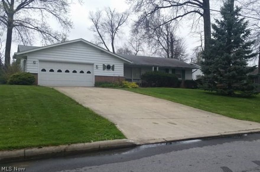 Great neighborhood located in Amherst, Ohio.