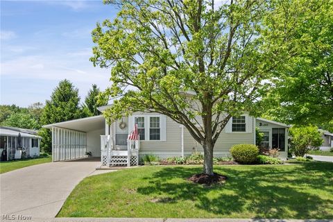 3 Lees Lane, Olmsted Twp, OH 44138 - #: 5210063