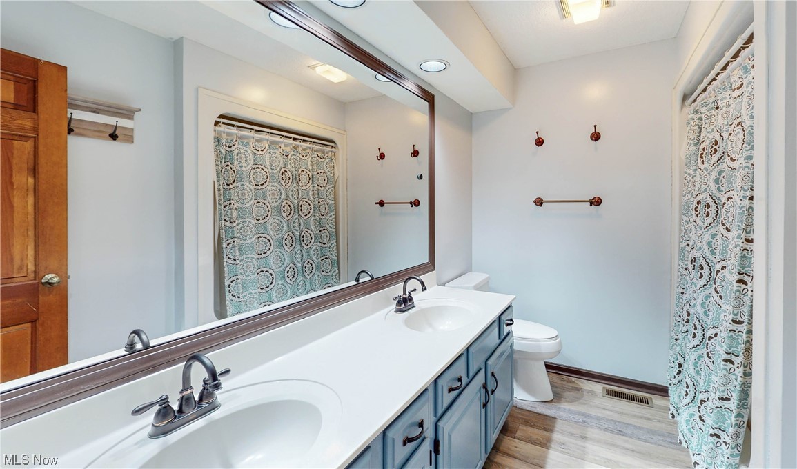 Meadow Wood - Residential