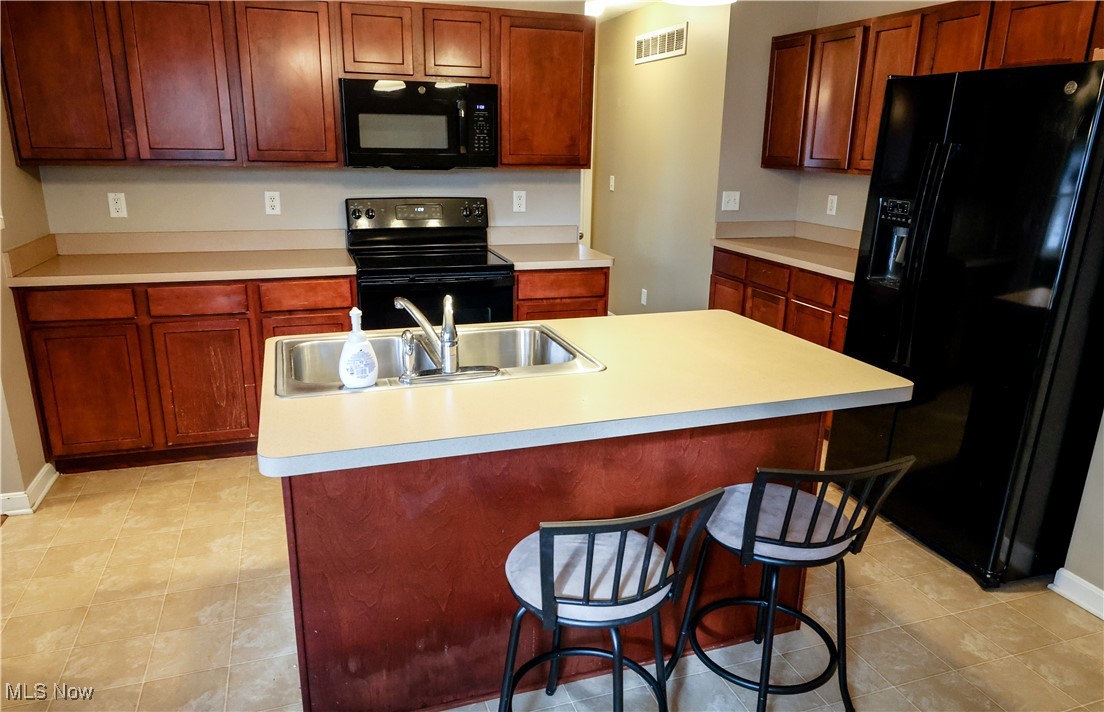 Macintosh Farms Condo 02 - Residential