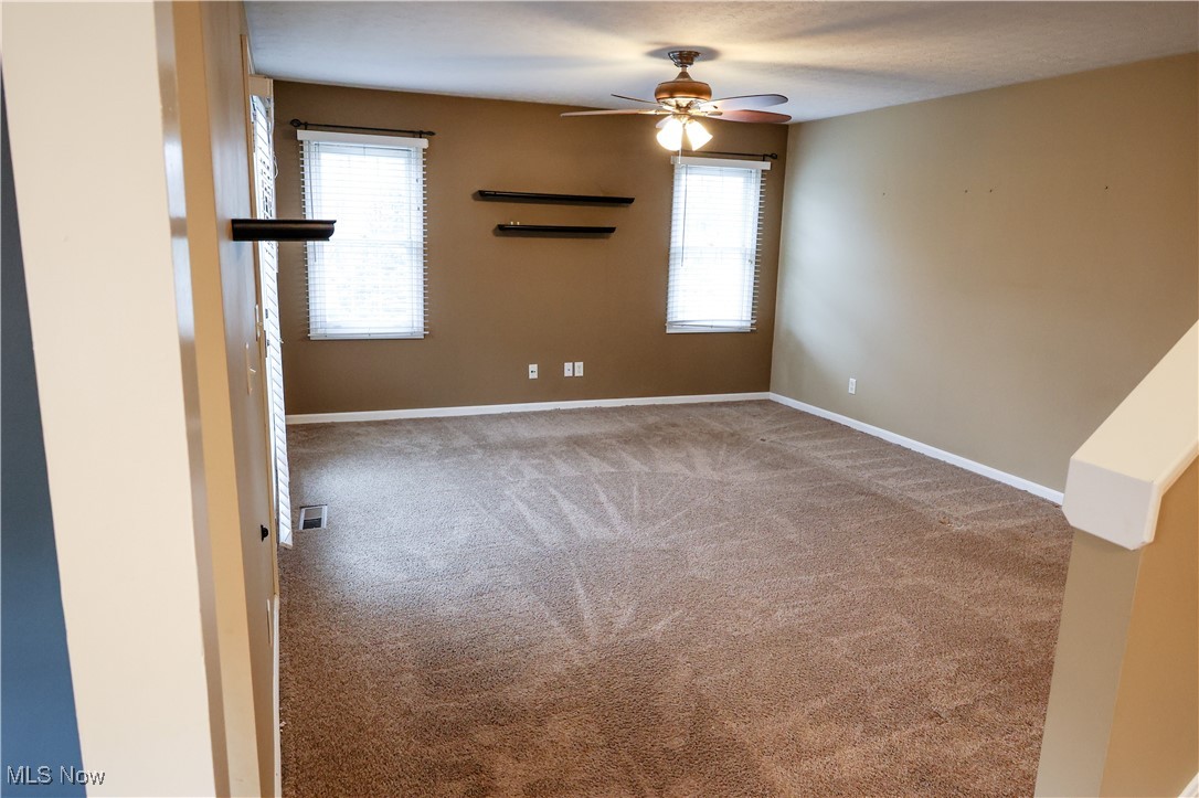 Macintosh Farms Condo 02 - Residential