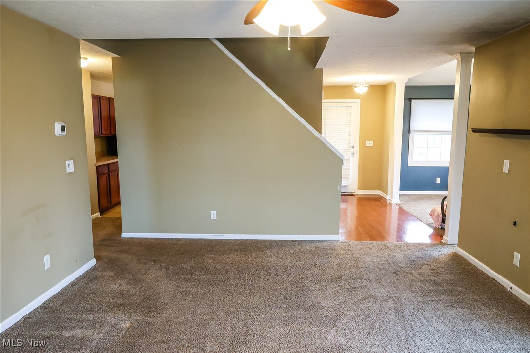 Macintosh Farms Condo 02 - Residential