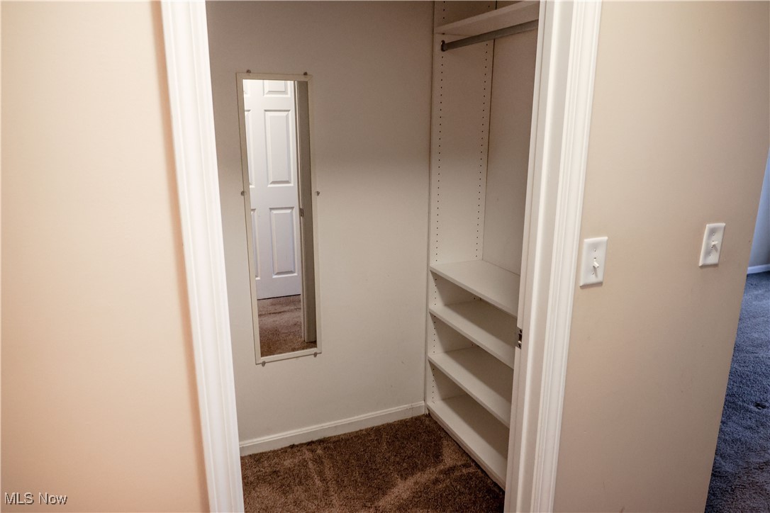 Macintosh Farms Condo 02 - Residential