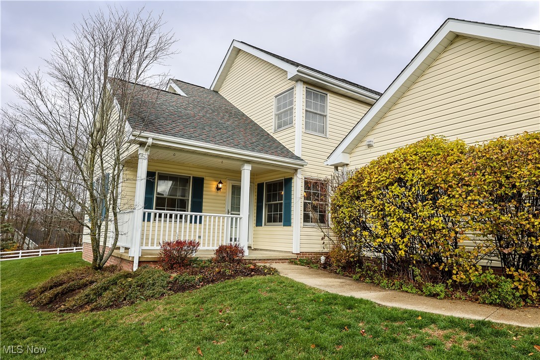 Macintosh Farms Condo 02 - Residential