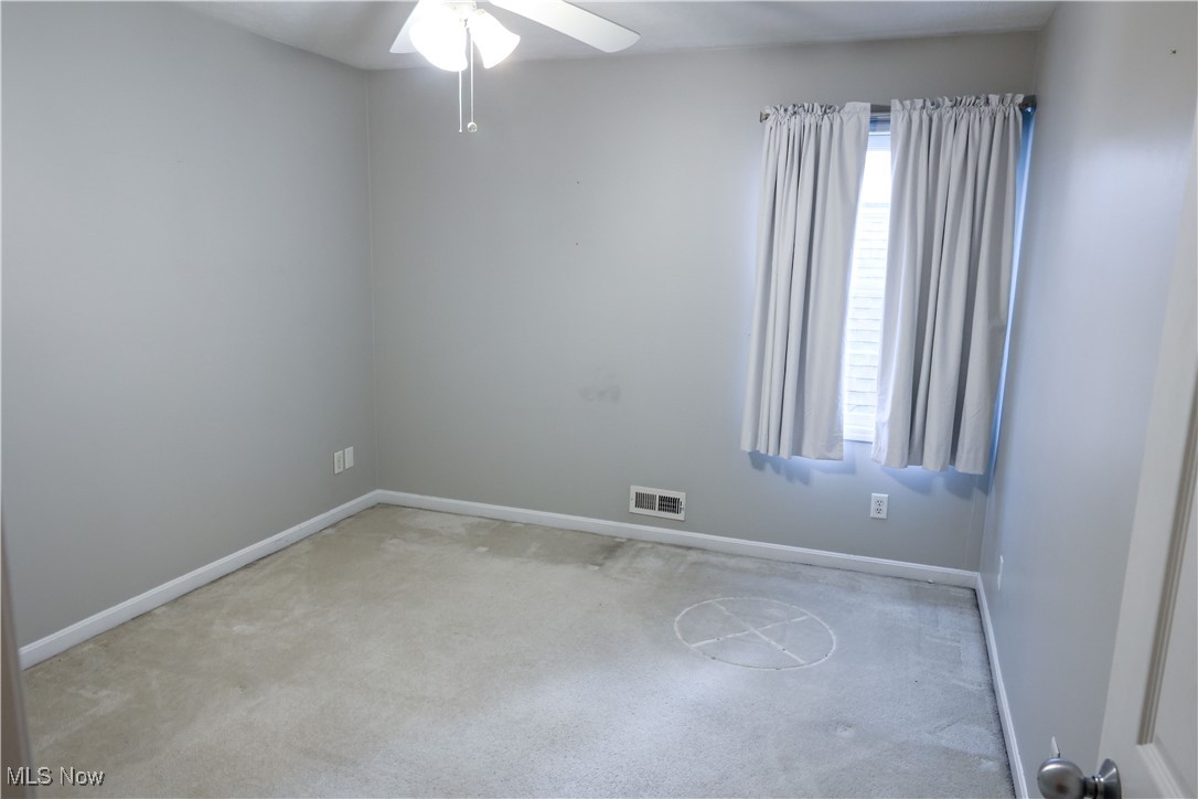 Macintosh Farms Condo 02 - Residential