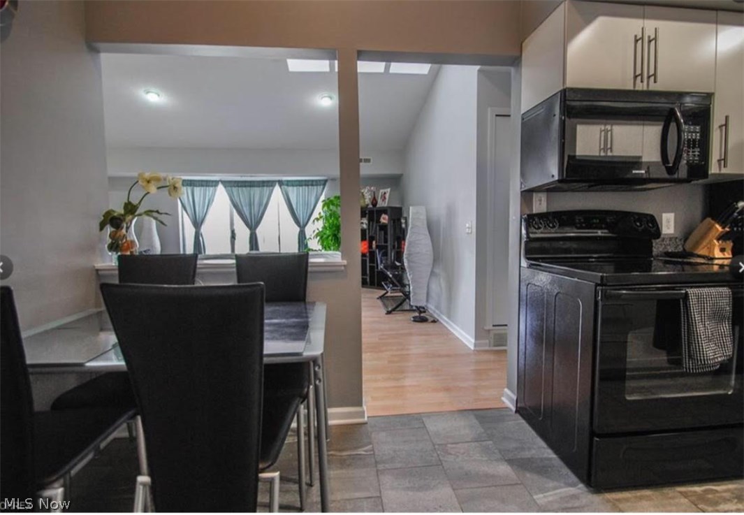 Lakes/Bay Lndg Condo 02 - Residential