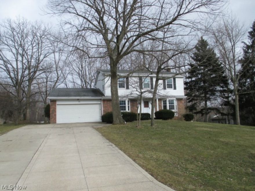 Large colonial in mentor. 4 bedrooms, 2 full baths upstairs, 1/2 bathroom on main floor. Nice 2 car garage. Large, open kitchen area. Lots of natural hardwood flooring! Lots of light from plenty of windows. Quiet street. Close to shopping, schools, and transportation.  ***Only rehab loan or cash offers***