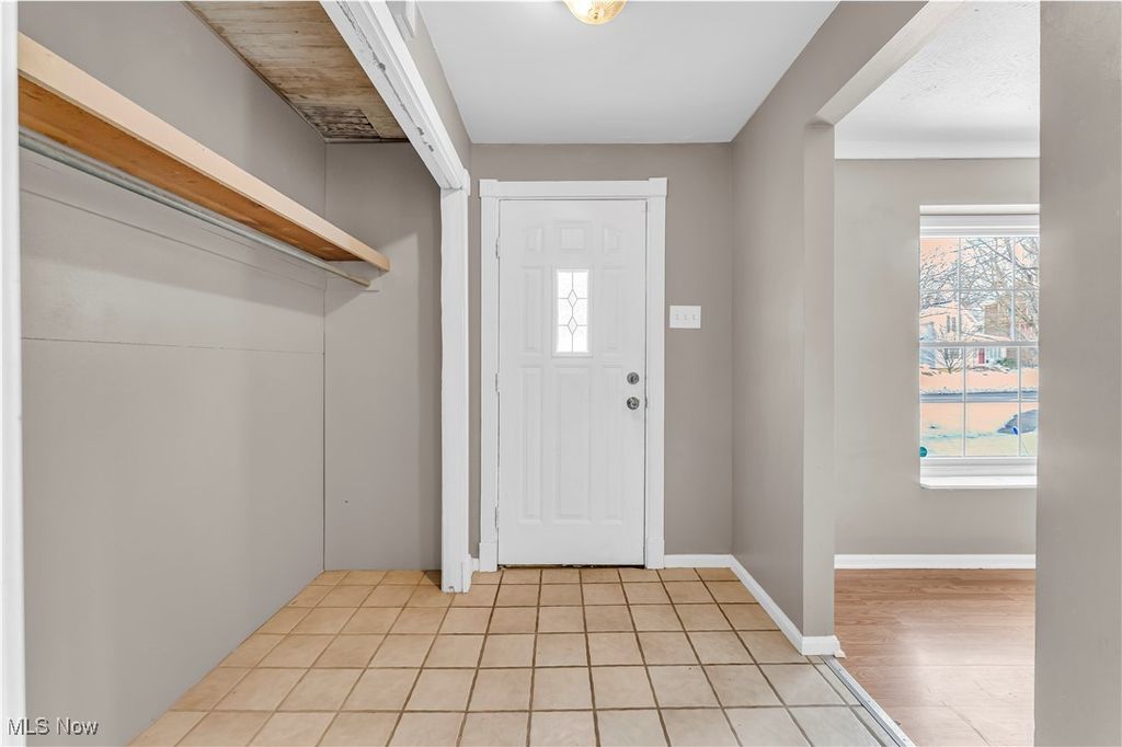 Photo of 117 Cleveland Street, Chagrin Falls, OH 44022 (MLS # 5178274)