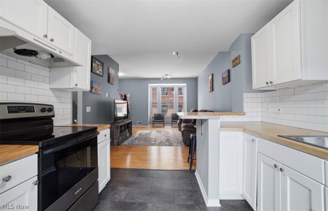 Montana Tnwhse Dev - Residential