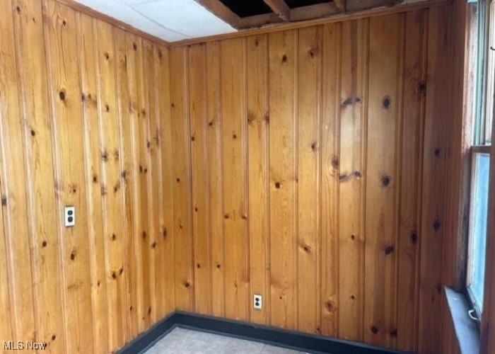 3681 E 57th Street, Cleveland, Ohio image 13