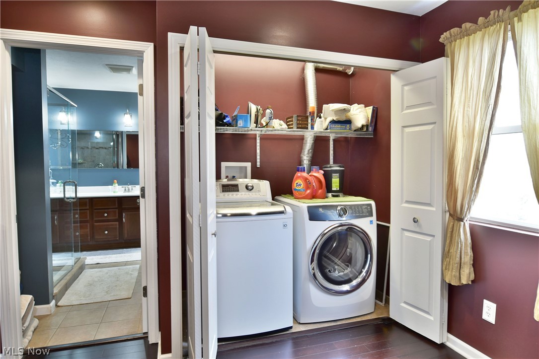 Hill Side 6 - Residential