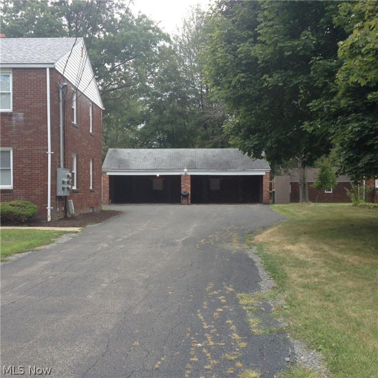 Valley Streams - Residential Income