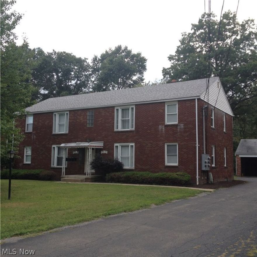 Totally renovated, all brick 4 plex.  Each unit has 2 bedrooms, 1 full bath, living room and eat-in kitchen.  Newer windows, new electric service, (4) new breaker boxes, (4) new furnaces, (4) new air conditioning units, (4) new hot water tanks.  All units have new kitchens – cabinets, flooring and stainless steel appliances that stay; new bathrooms – surround tub/showers, flooring and vanities; new carpet and paint throughout.  Coin operated laundry, 4 car carport and paved drive.  Low maintenance, turnkey operation.  Excellent opportunity!!