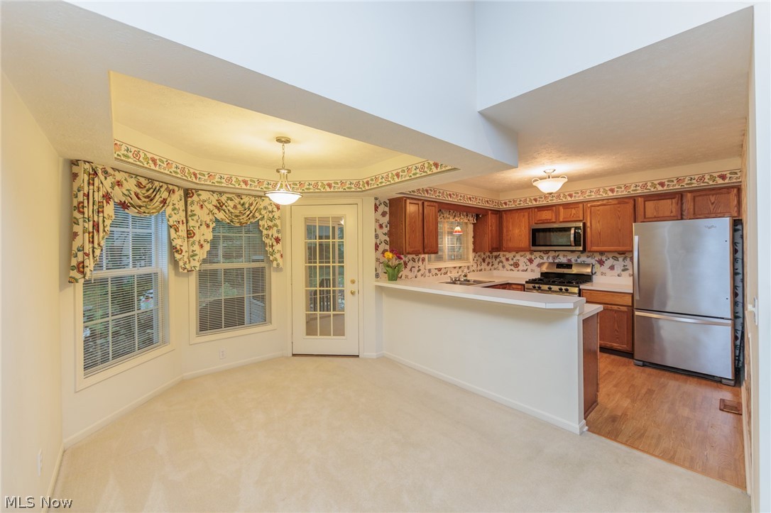 Woodbury Condo - Residential