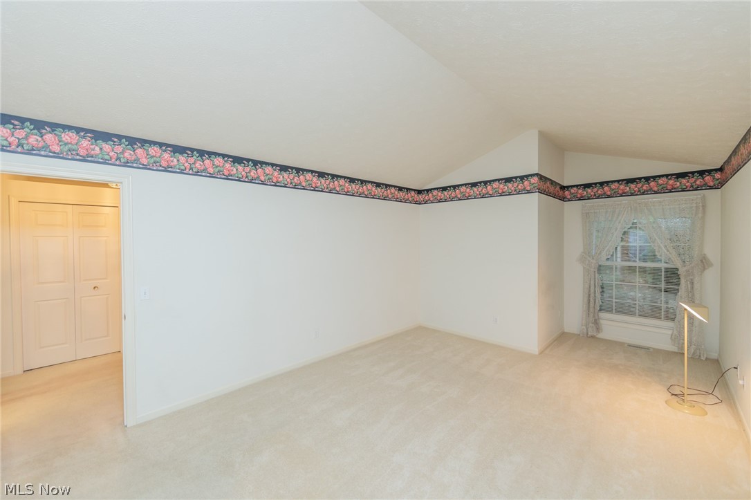 Woodbury Condo - Residential