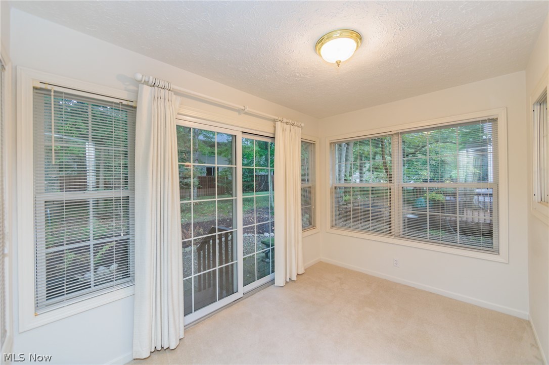 Woodbury Condo - Residential