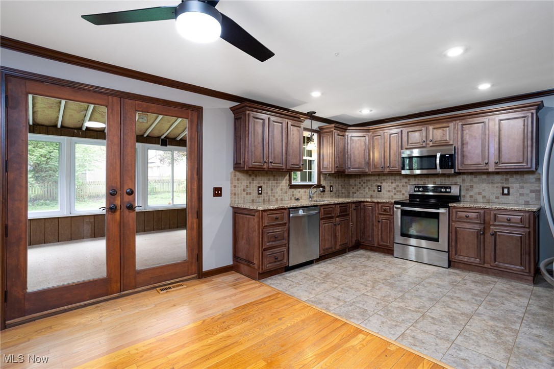 2376 Burnham Road, Akron, Ohio image 7