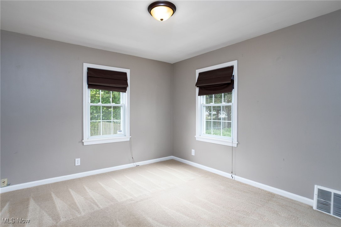 2376 Burnham Road, Akron, Ohio image 15