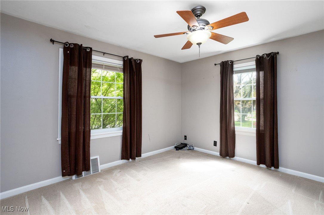 2376 Burnham Road, Akron, Ohio image 17