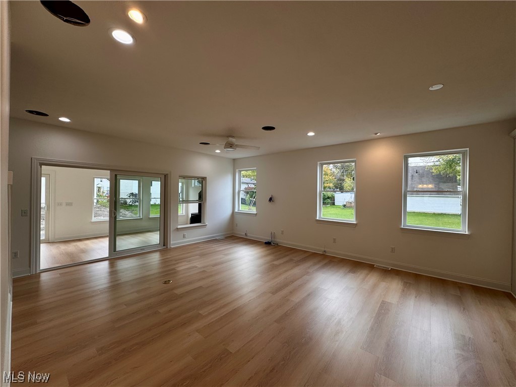 3158 Lorain Drive, Vermilion, Ohio image 3