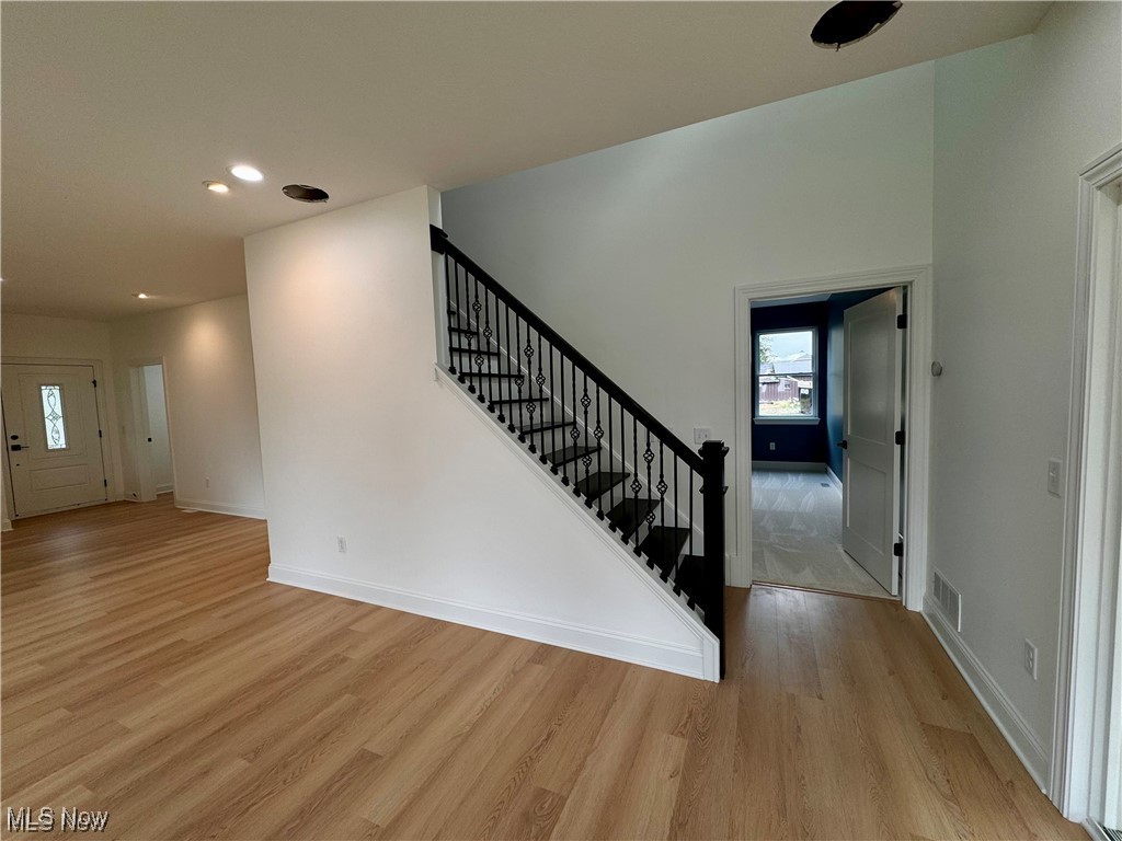 3158 Lorain Drive, Vermilion, Ohio image 5