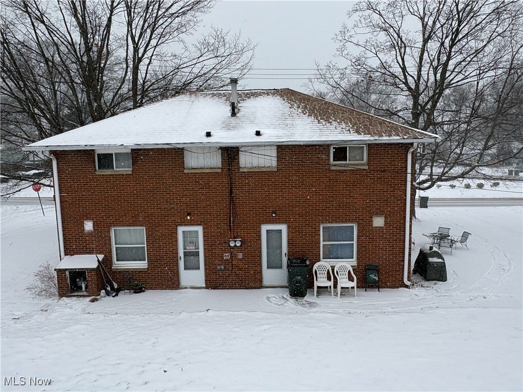 Photo of 1120 Broadway Street E, Cuyahoga Falls, OH 44221 (MLS # 5182340)